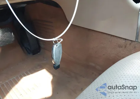 2008 Mercedes-Benz E 350 4Matic z USA, uszkodzony, nr VIN WDBUF87X48B259090